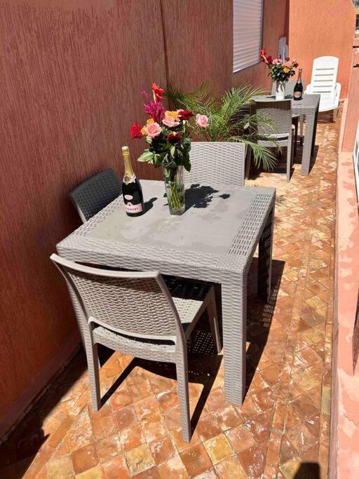 Appartement Haut Standing 3 Chambres Avec Terasse Quartier Gueliz Hivernage A Marrakech I19 Марракеш Екстер'єр фото