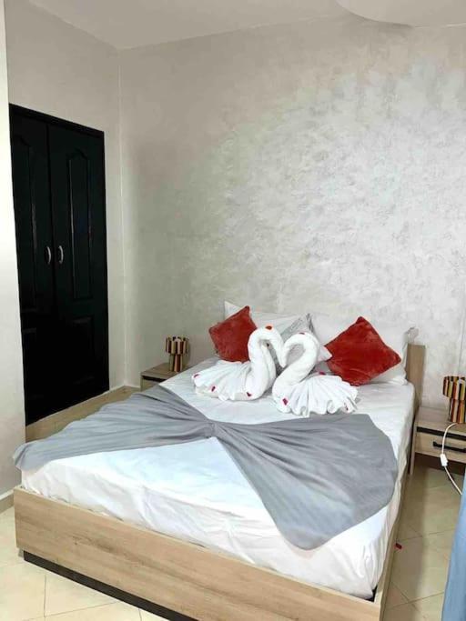 Appartement Haut Standing 3 Chambres Avec Terasse Quartier Gueliz Hivernage A Marrakech I19 Марракеш Екстер'єр фото